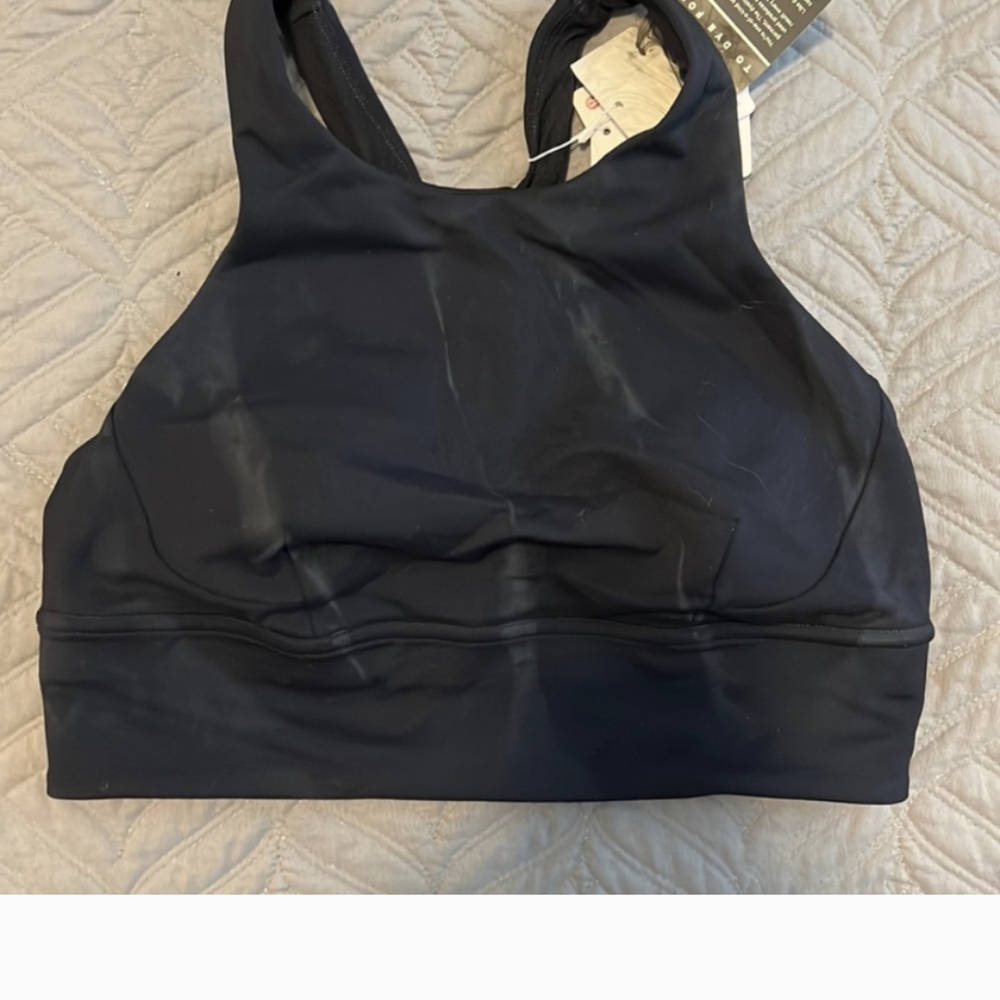 Brand new Lululemon Wunder train bra size 8